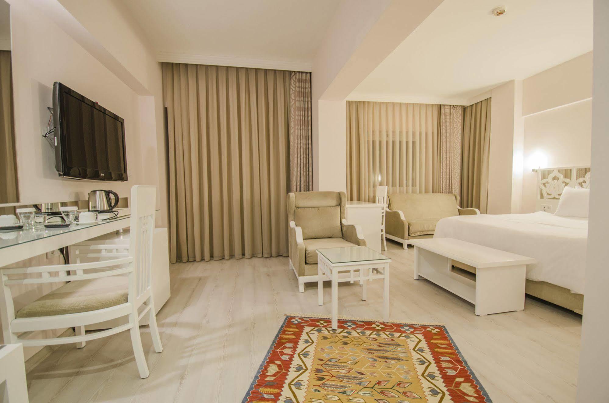 דניזלי Cimenoglu Hotel מראה חיצוני תמונה